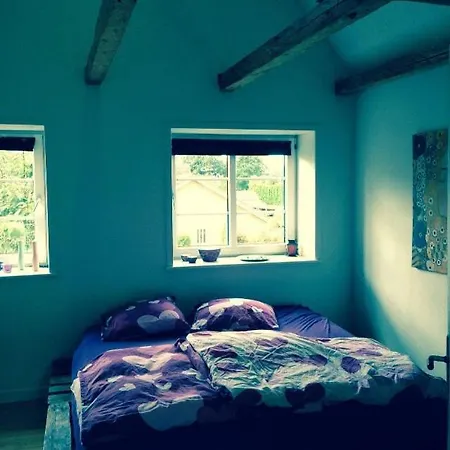 Stor Med Privat Have Villa